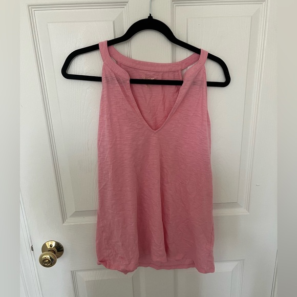 Lily Pulitzer tank - Picture 1 of 2